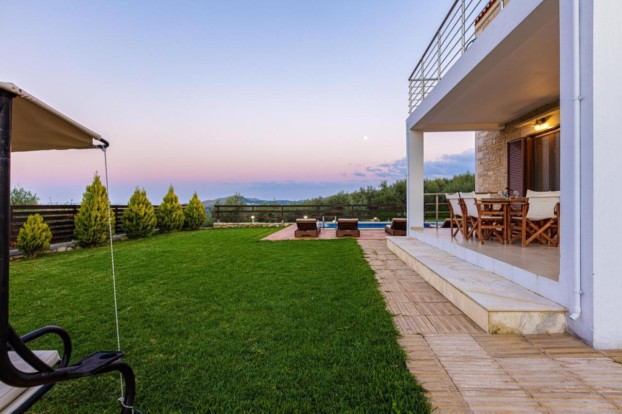 Dimokritos Villas, A Homestay Experience, By Thinkvilla Angeliana  Ngoại thất bức ảnh
