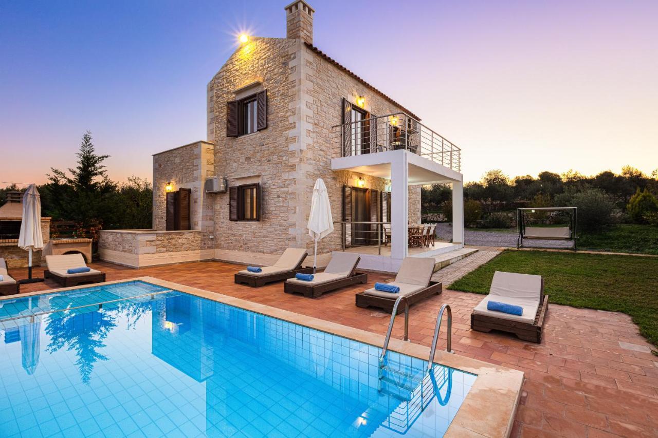 Dimokritos Villas, A Homestay Experience, By Thinkvilla Angeliana  Ngoại thất bức ảnh