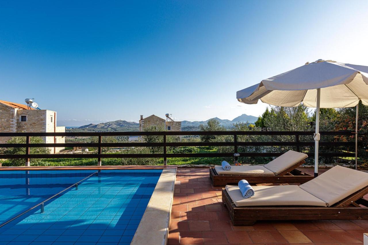 Dimokritos Villas, A Homestay Experience, By Thinkvilla Angeliana  Ngoại thất bức ảnh