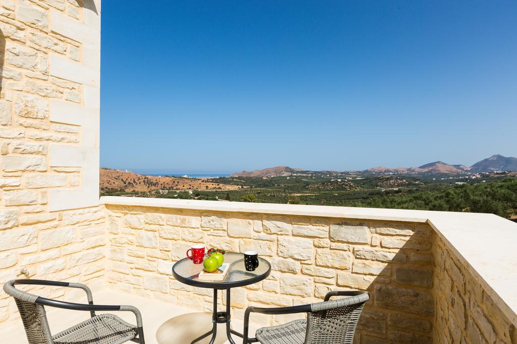 Dimokritos Villas, A Homestay Experience, By Thinkvilla Angeliana  Ngoại thất bức ảnh