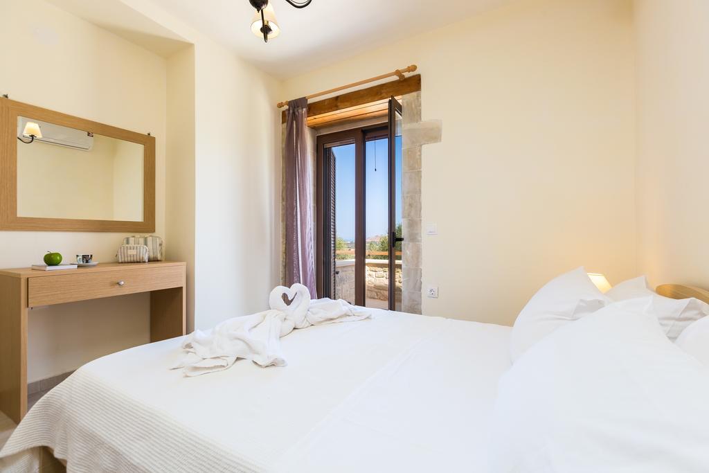 Dimokritos Villas, A Homestay Experience, By Thinkvilla Angeliana  Ngoại thất bức ảnh